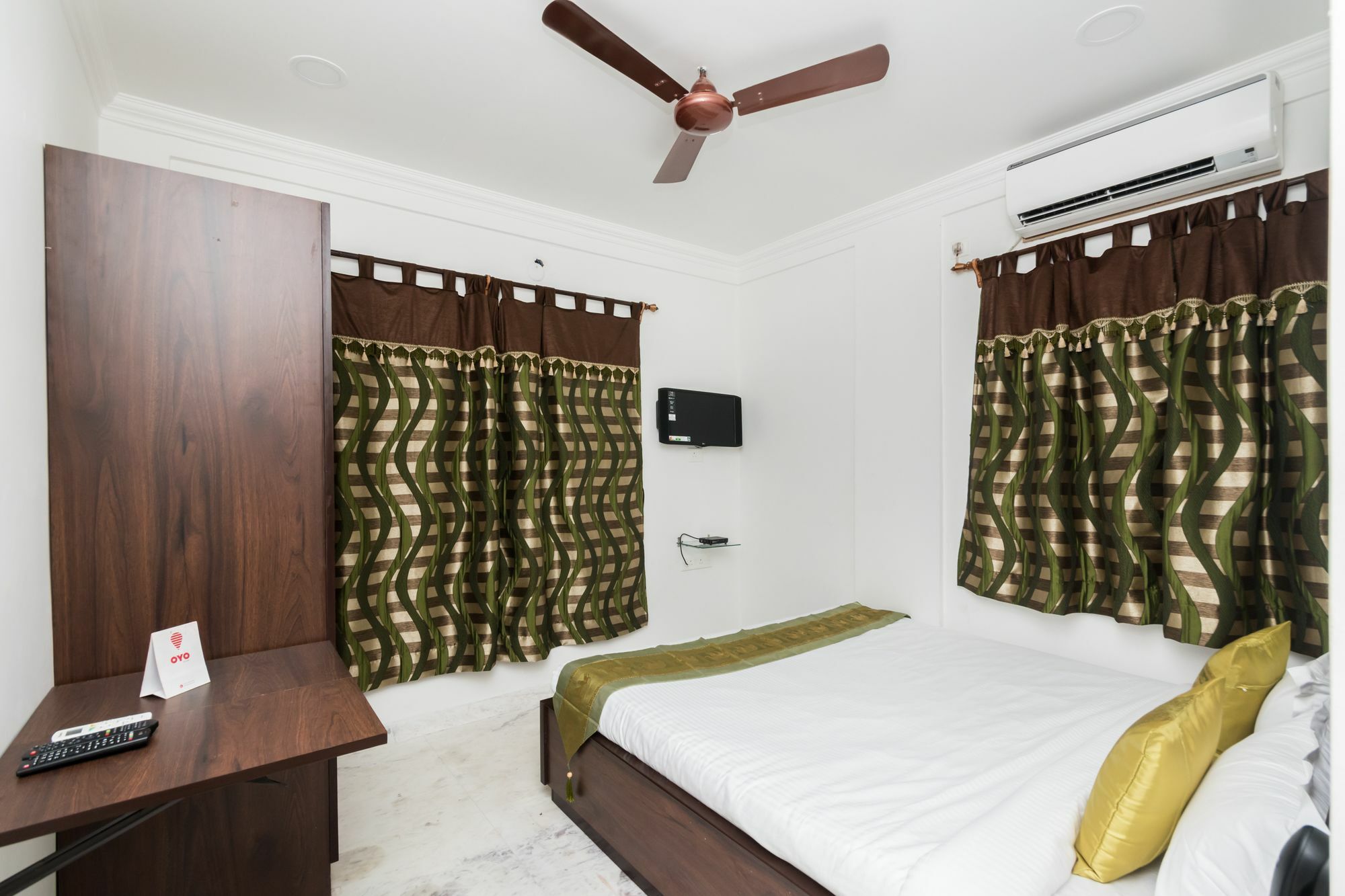 Super Hotel O New Town Near Axis Mall Formerly Spandan Inn Calcutta  Esterno foto